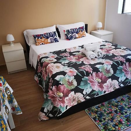 מלון פלרמו Rent House A Casa Mia מראה חיצוני תמונה